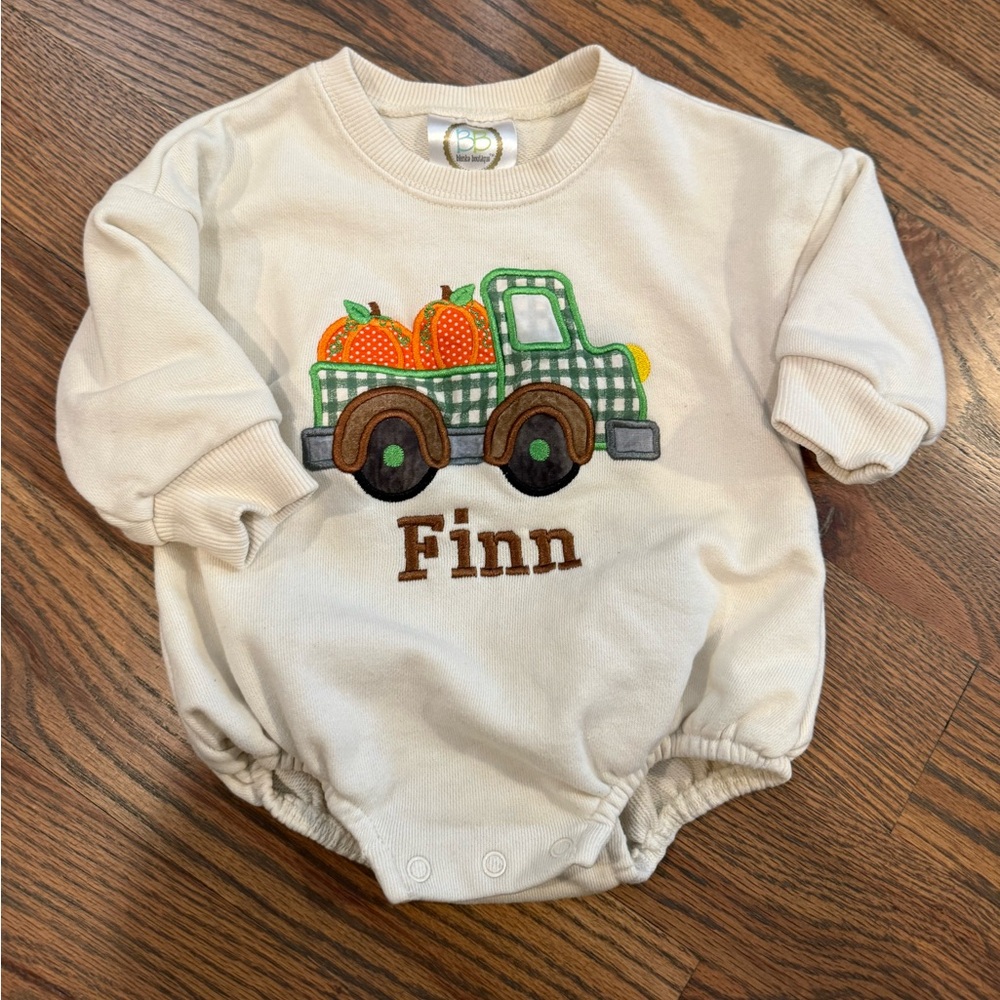 Finn Outfit